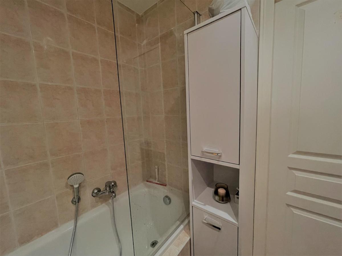 Feels Like Home Juan Flore - Air-Conditioned Furnished Apartment With Terrace & Parking Антиб Екстериор снимка